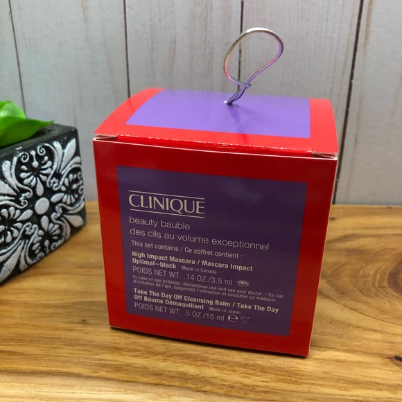 Clinique Ornament Set Beauty Bauble - Picture 4 of 7